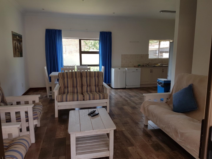 6 Bedroom Property for Sale in Hartenbos Heuwels Western Cape